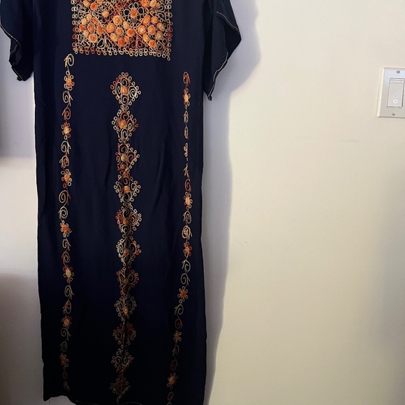 Vintage Caftan, Blue and Gold Tunic or Party Dress - Picture 2 of 14